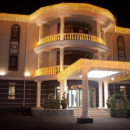 Donatello Boutique Hotel Ałma Ata Zewnętrze zdjęcie