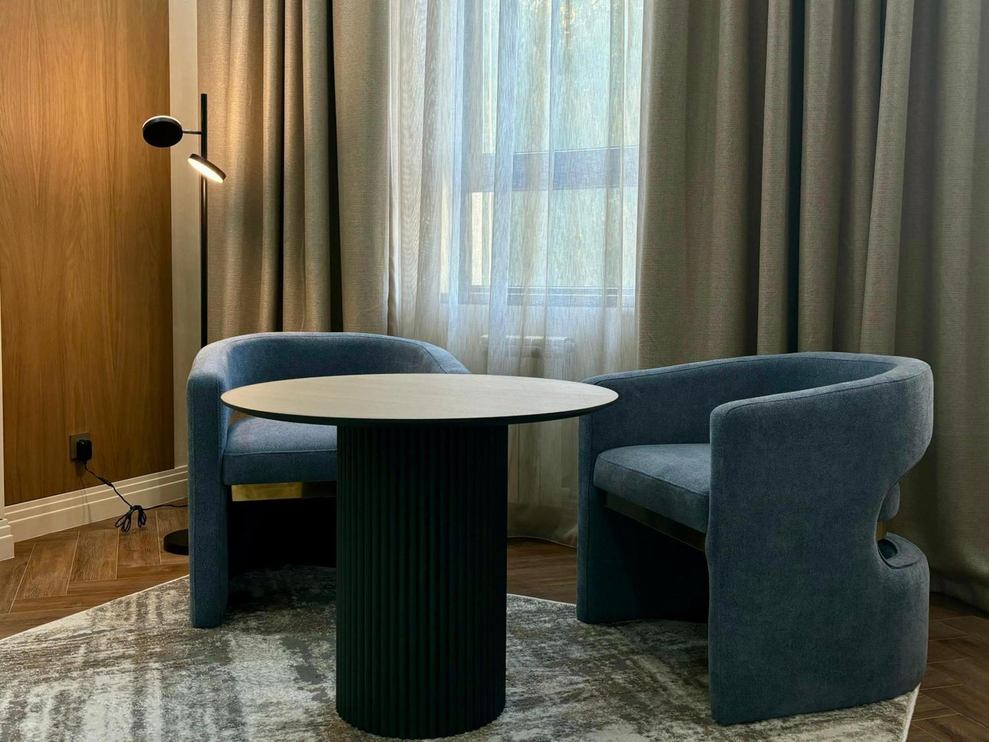Donatello Boutique Hotel Ałma Ata Zewnętrze zdjęcie