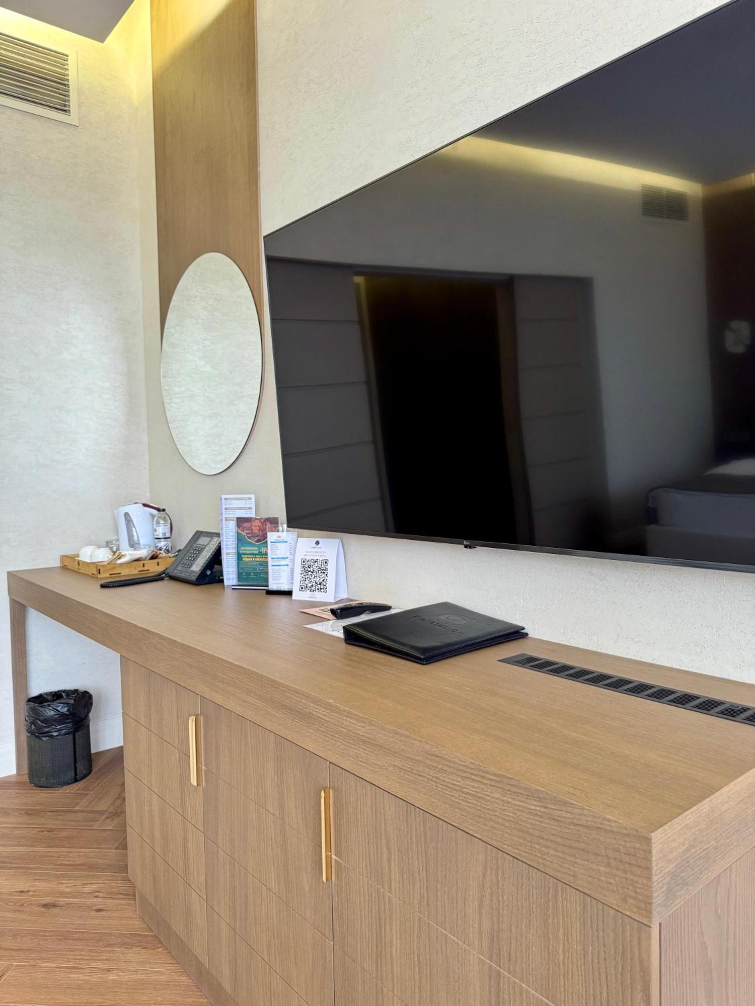Donatello Boutique Hotel Ałma Ata Zewnętrze zdjęcie
